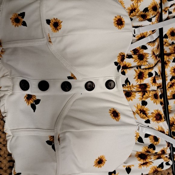 Dress - Picture 3 of 4